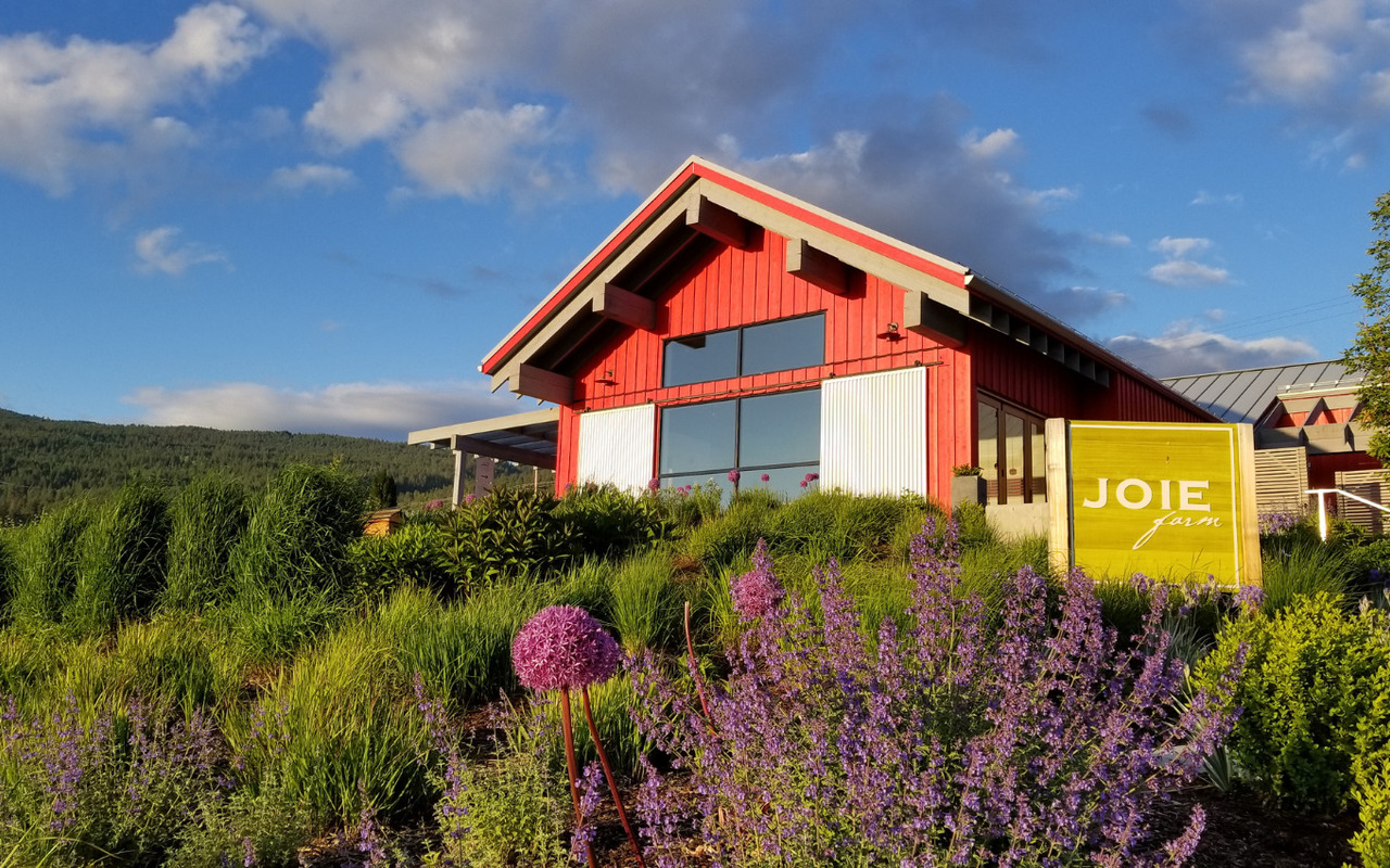 Picture of JoieFarm tasting room